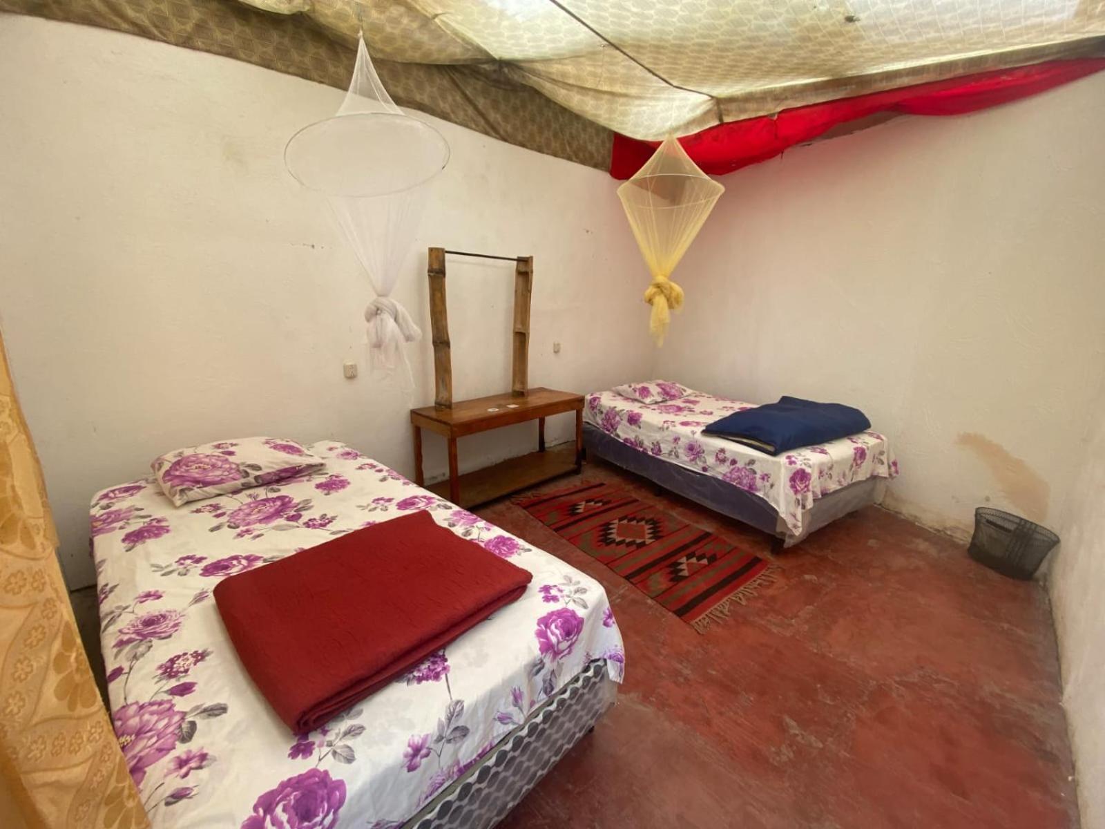Auberge de jeunesse Tz'unun Ya' Rec Center à San Pedro de la Laguna Extérieur photo
