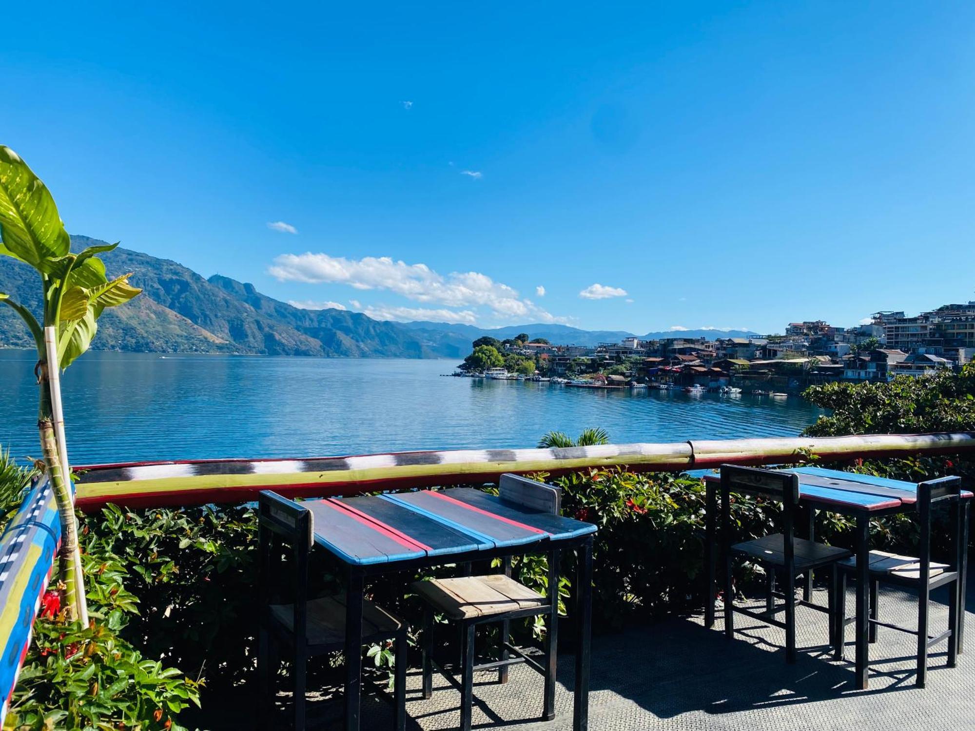 Auberge de jeunesse Tz'unun Ya' Rec Center à San Pedro de la Laguna Extérieur photo