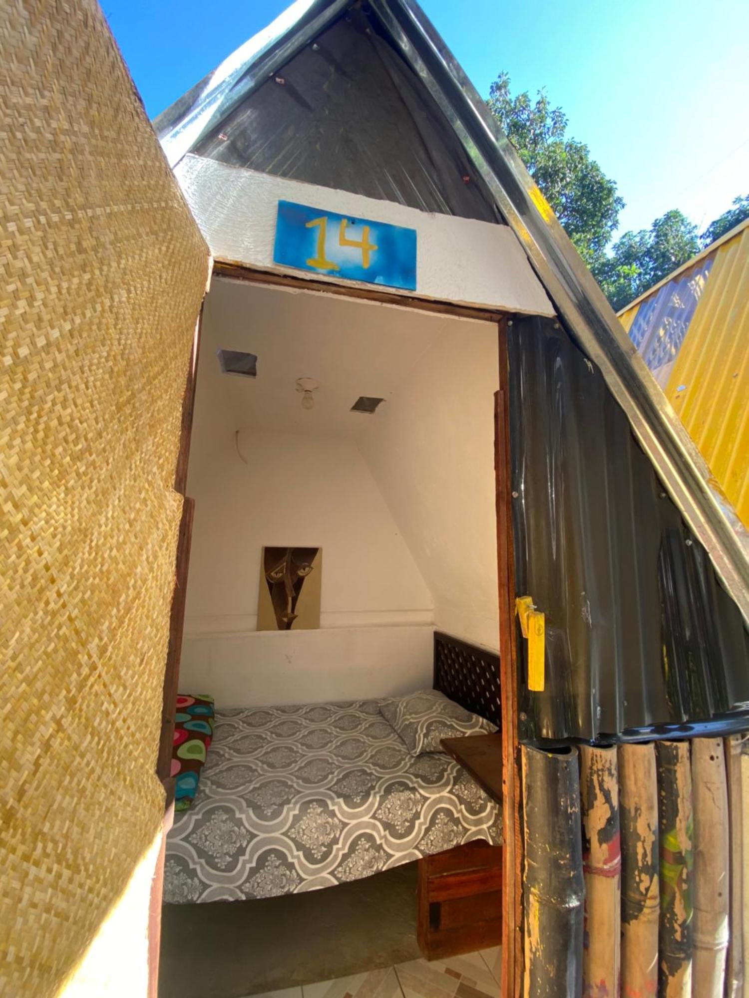 Auberge de jeunesse Tz'unun Ya' Rec Center à San Pedro de la Laguna Extérieur photo